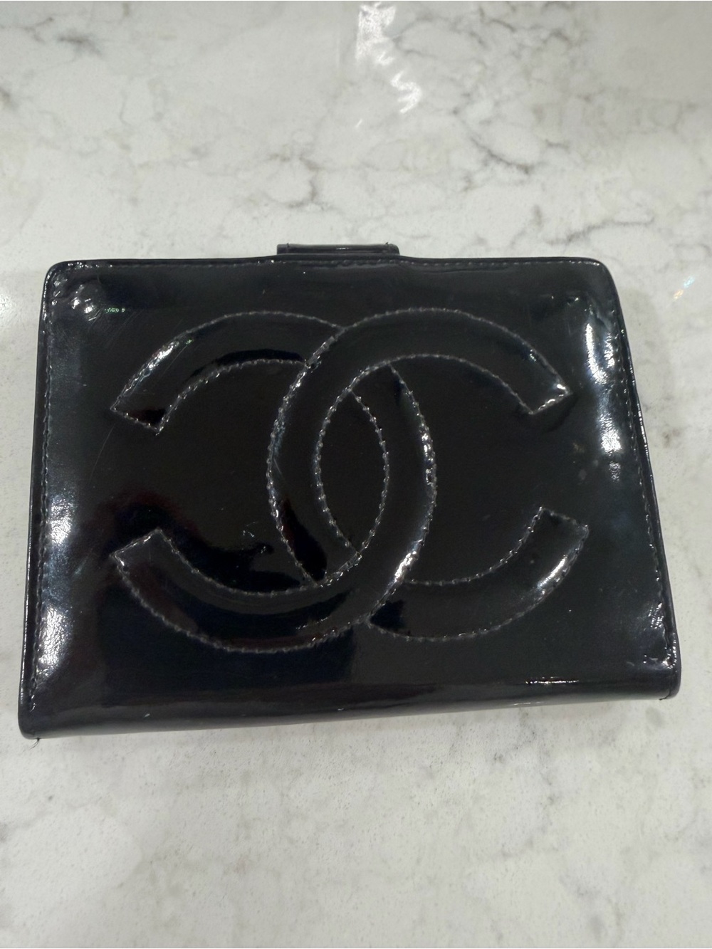 CHANEL Black Patent Leather CC Logo Wallet
